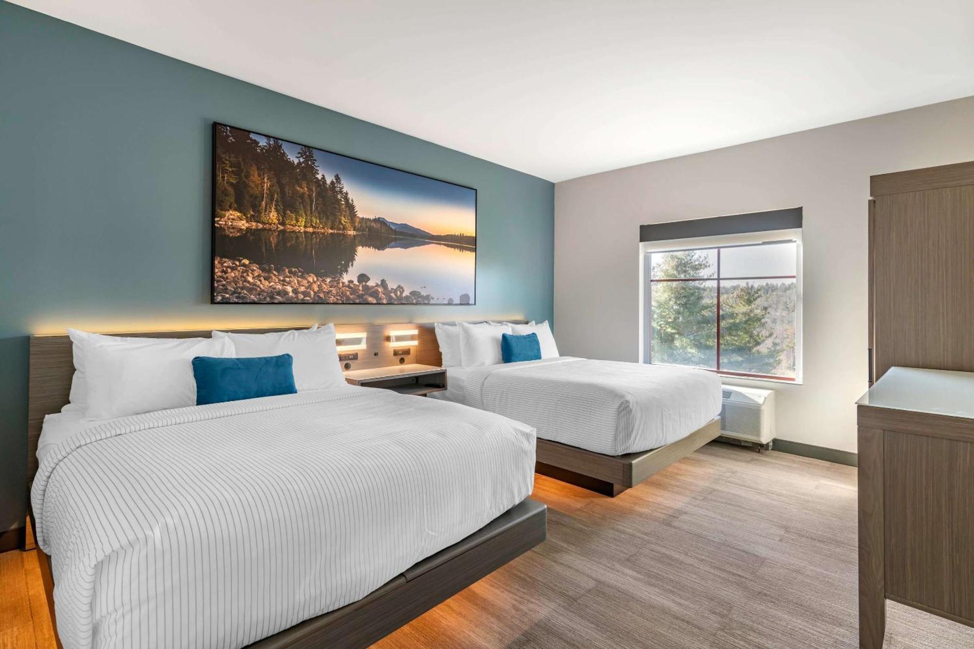 Cambria Hotel Lake Placid - Lakeside Resort Екстериор снимка